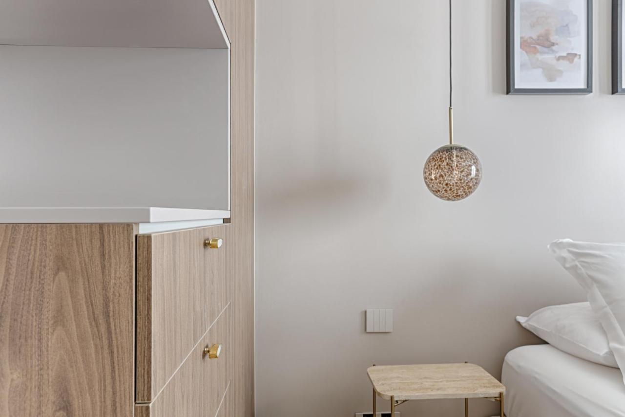 Unique Luxury Parisian Flat 2Br/6P -Champs Elysees Экстерьер фото