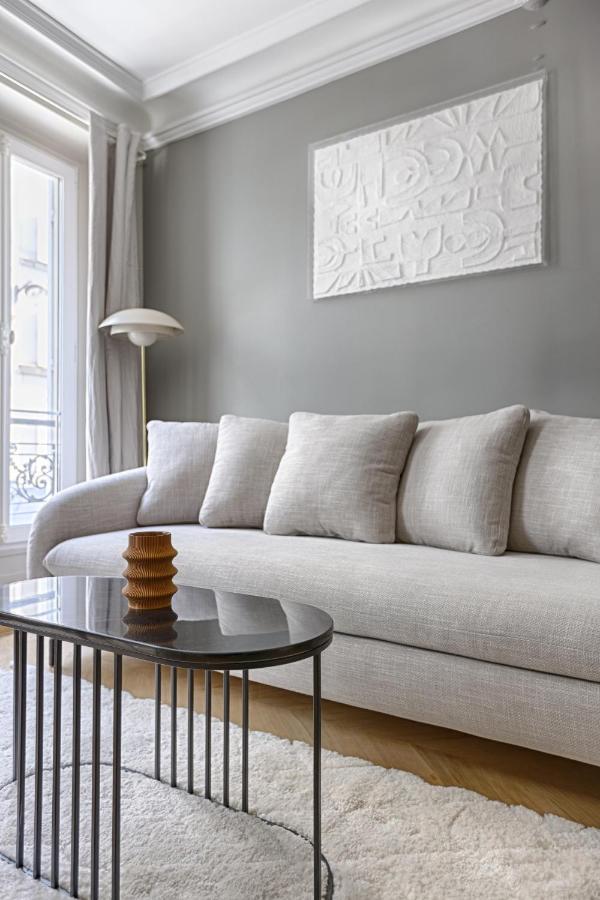 Unique Luxury Parisian Flat 2Br/6P -Champs Elysees Экстерьер фото