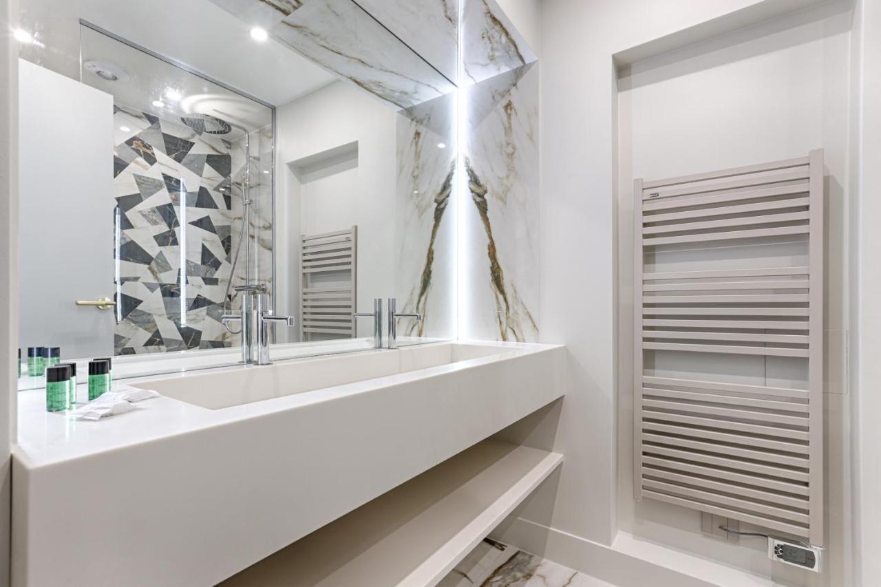 Unique Luxury Parisian Flat 2Br/6P -Champs Elysees Экстерьер фото