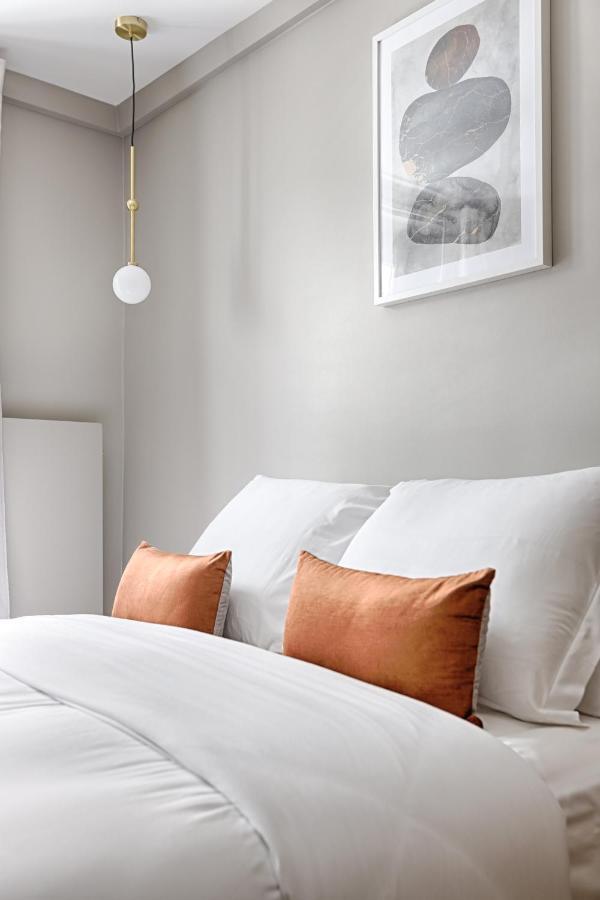 Unique Luxury Parisian Flat 2Br/6P -Champs Elysees Экстерьер фото